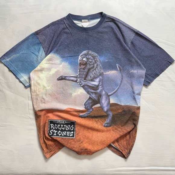 an incredible t-shirt Other - RARE 1997 Rolling Stones Bridges to Babylon AOP
